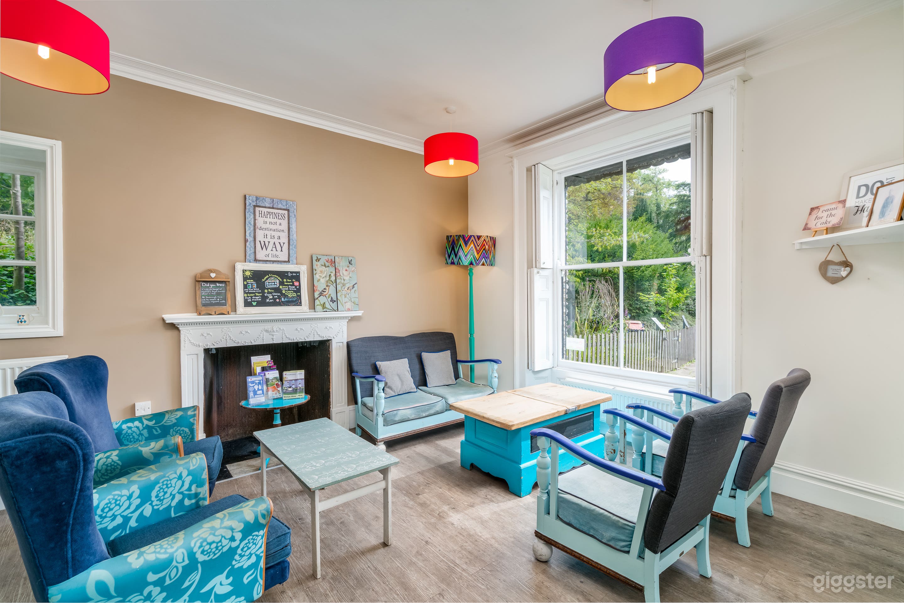 Bright and Colourful Museum Cafe Photo 1