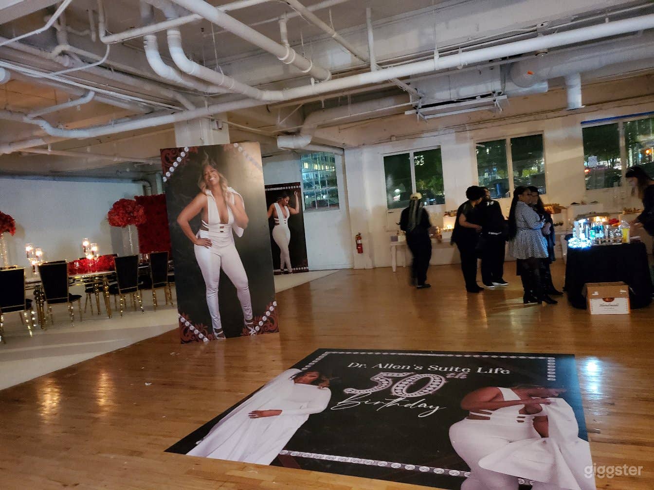 Modern City Haven Photo 1