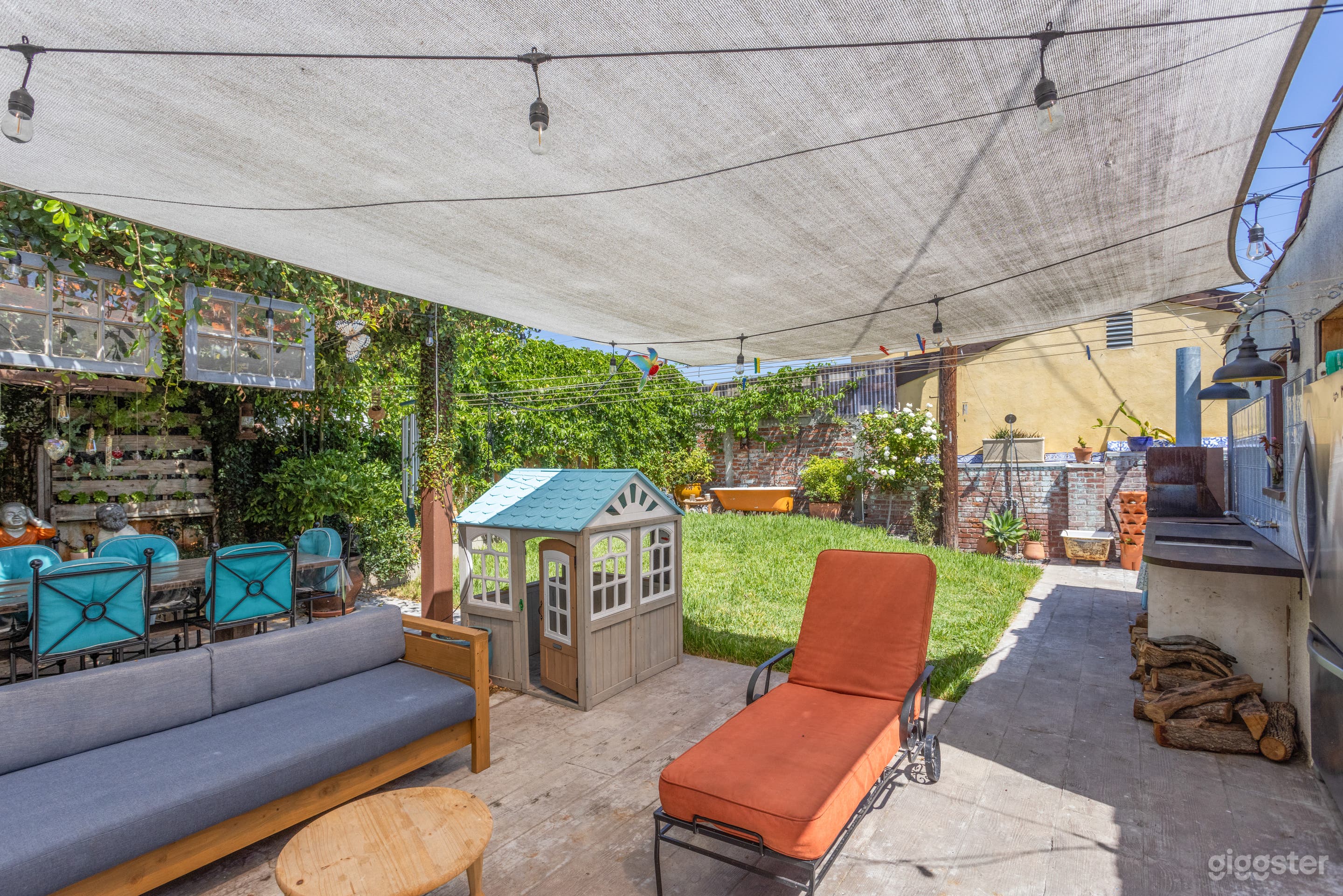 The Cedar Art Photo 4