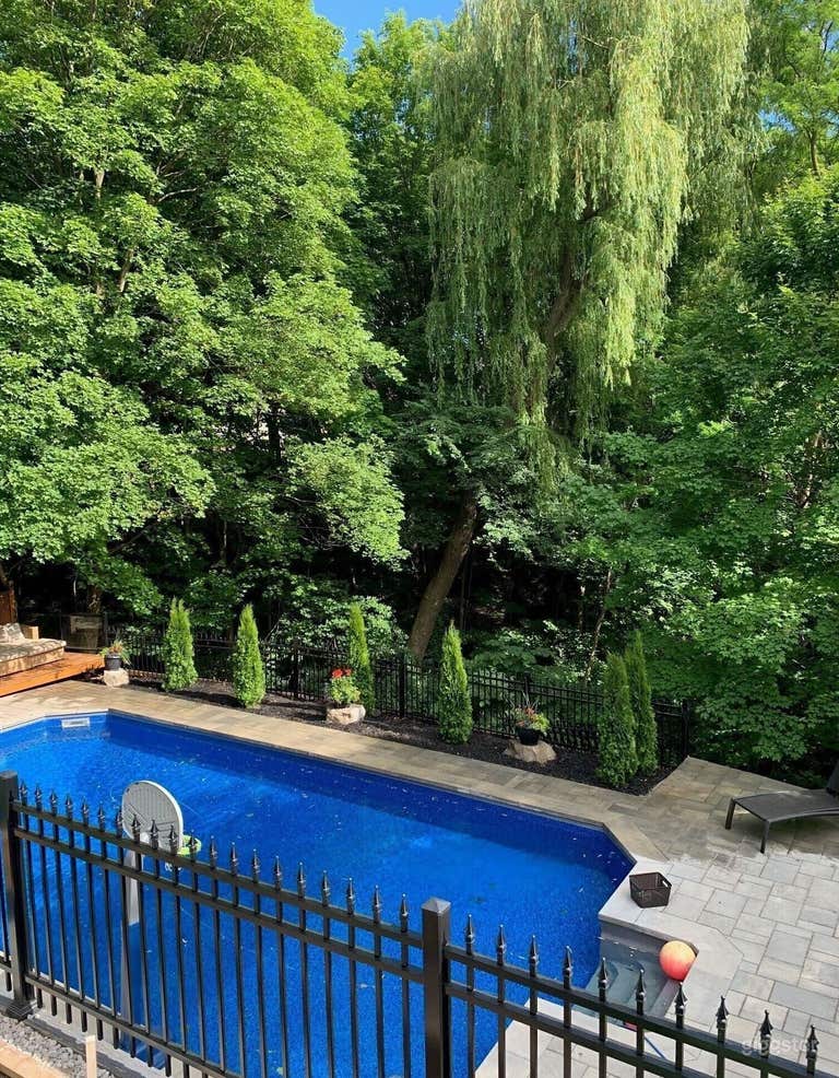  Unique Backyard Pool Retreat 