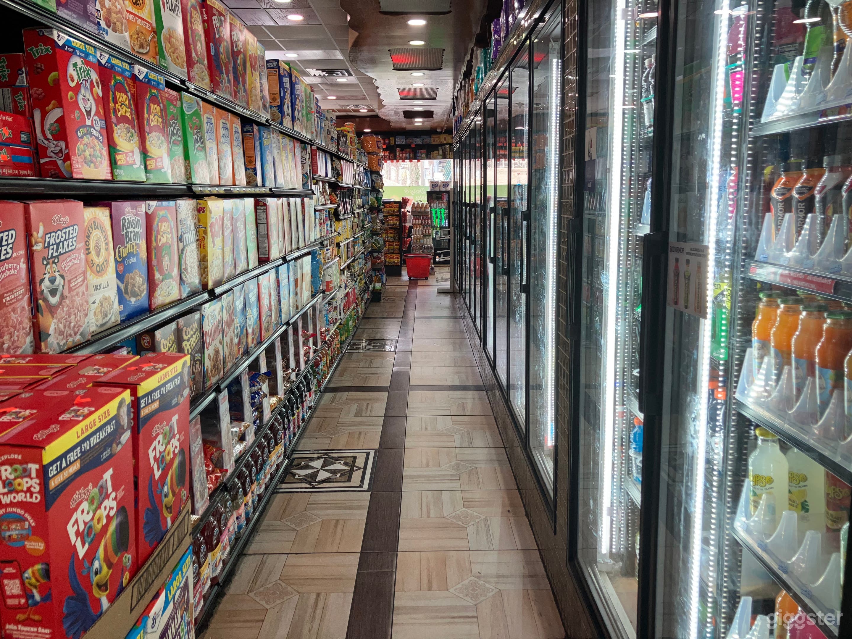 Grocery Store Photo 4