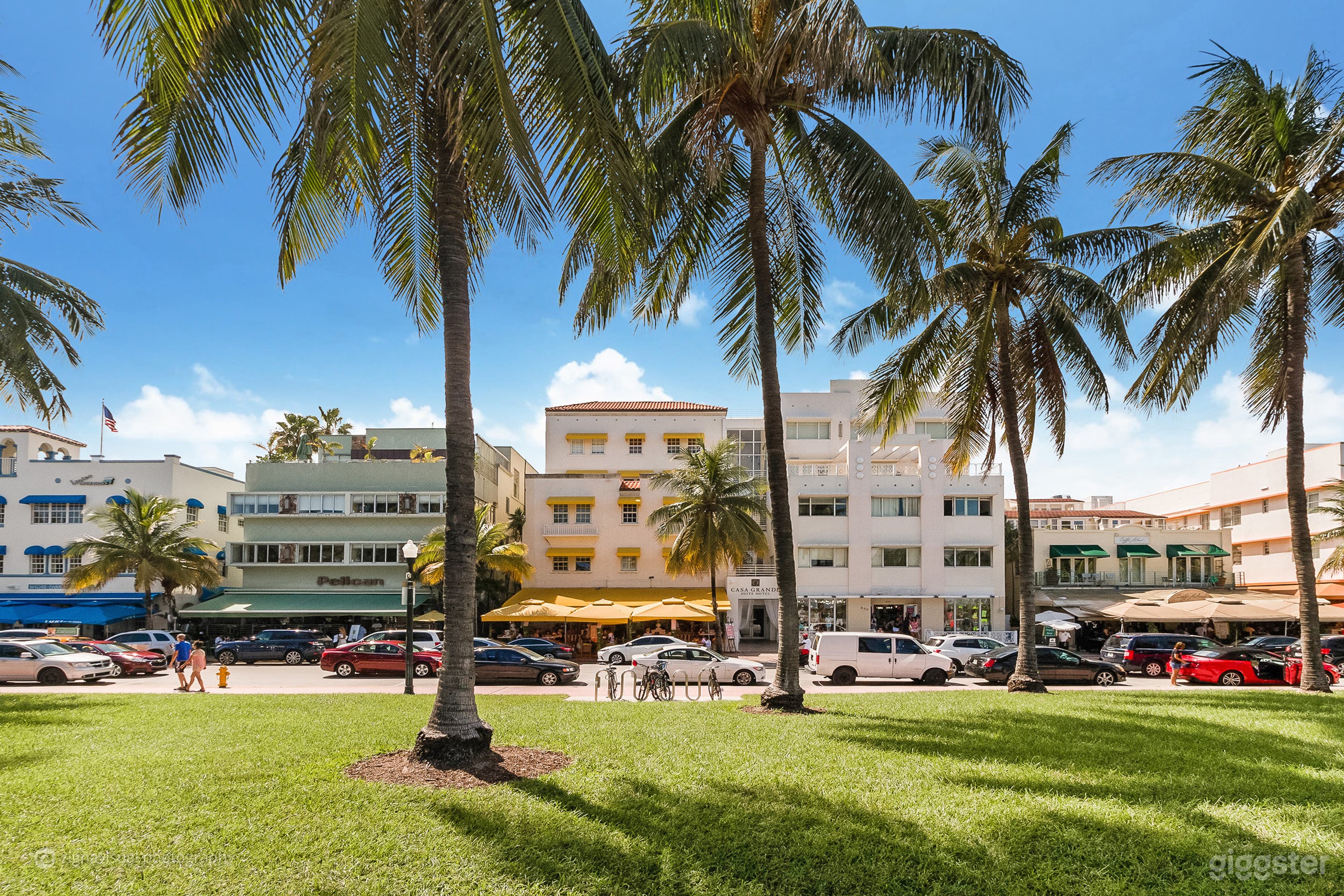 Located Right on MiamiOceanfront Apartment Condo Building (as seen in this photo), located right on World Famous Ocean Drive with an in-house restaurant and bar servicing up some exotic American fusion and tropical drinks. 
