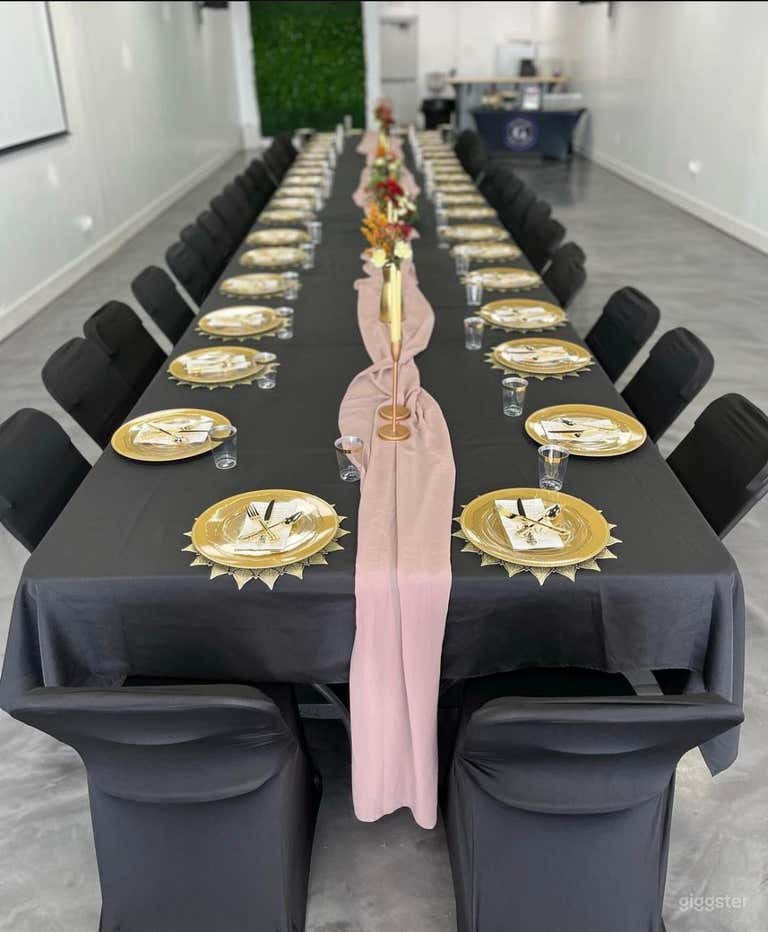  Spacious Open Concept Space 