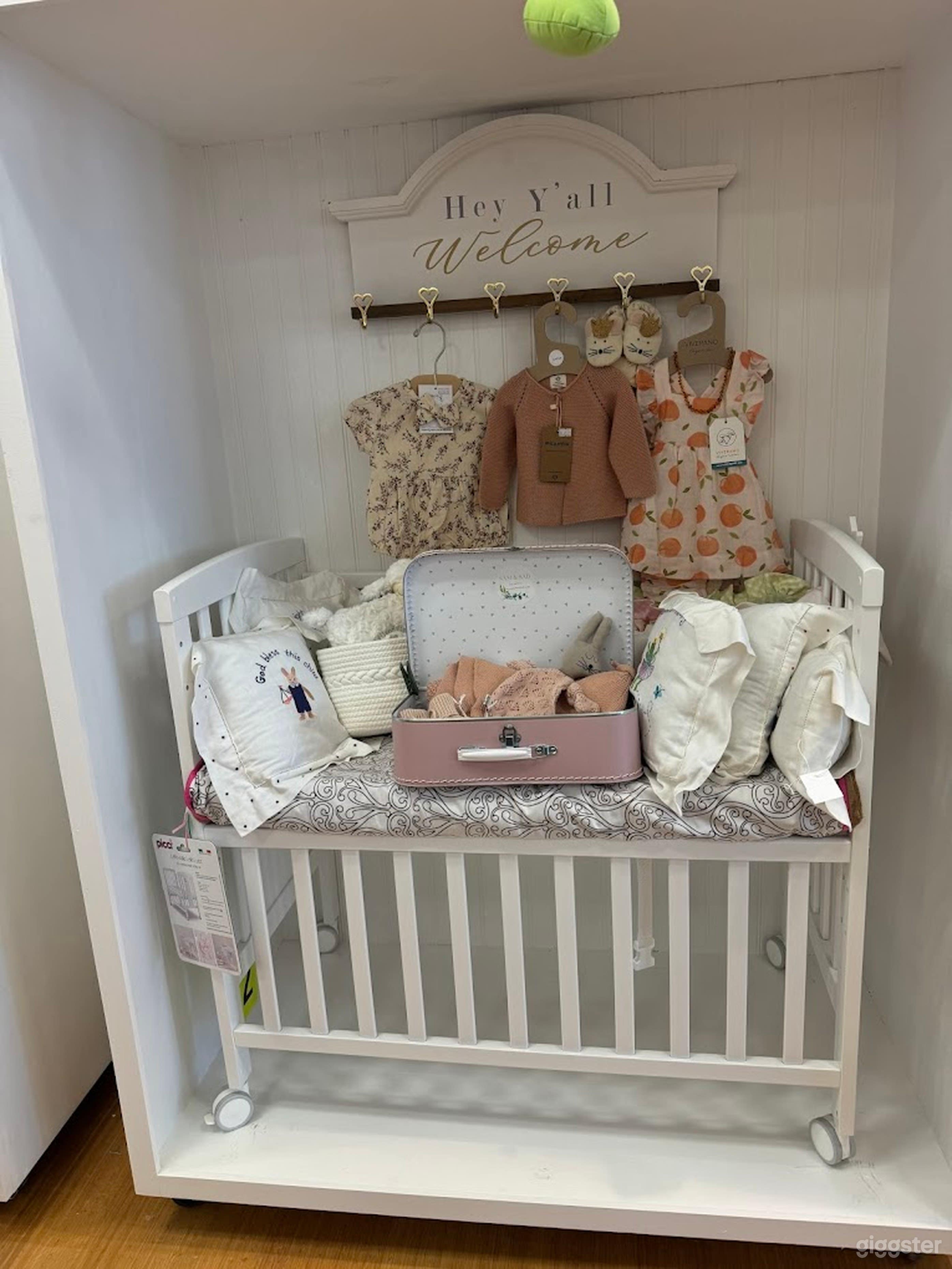 Chic and elegant baby boutique Photo 2
