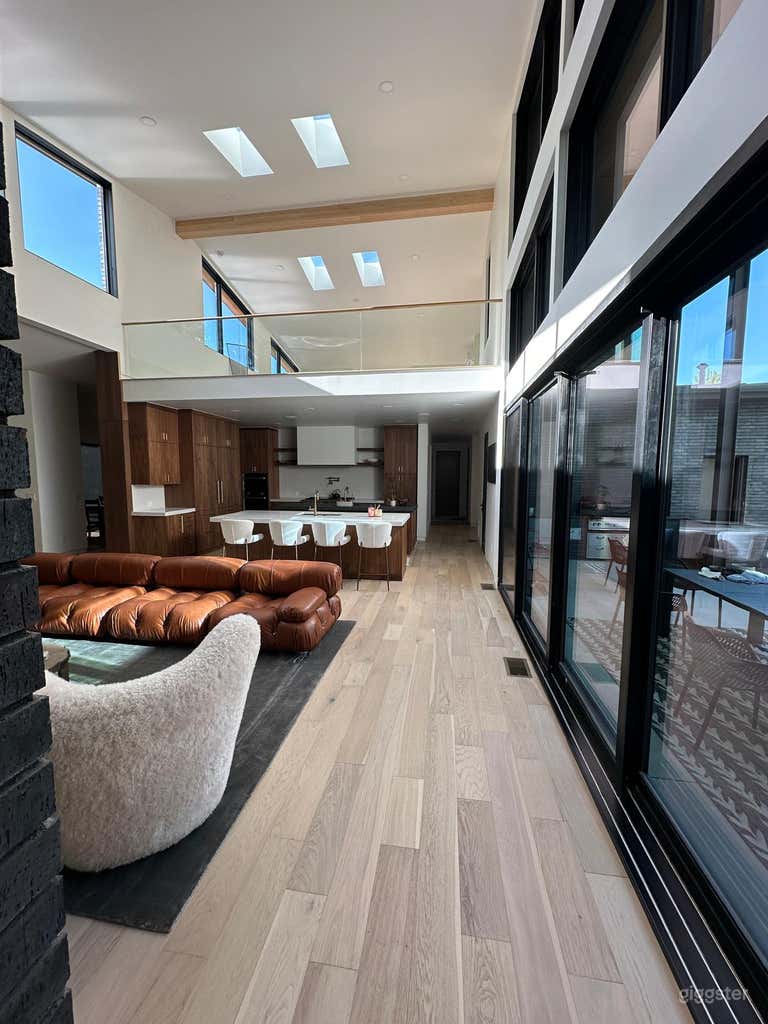  Large, Brand New Mid-Century Modern Belcaro Gem 