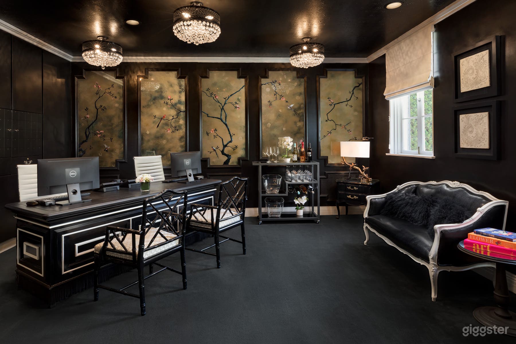 Beautiful Boutique Hotel in LA Photo 1