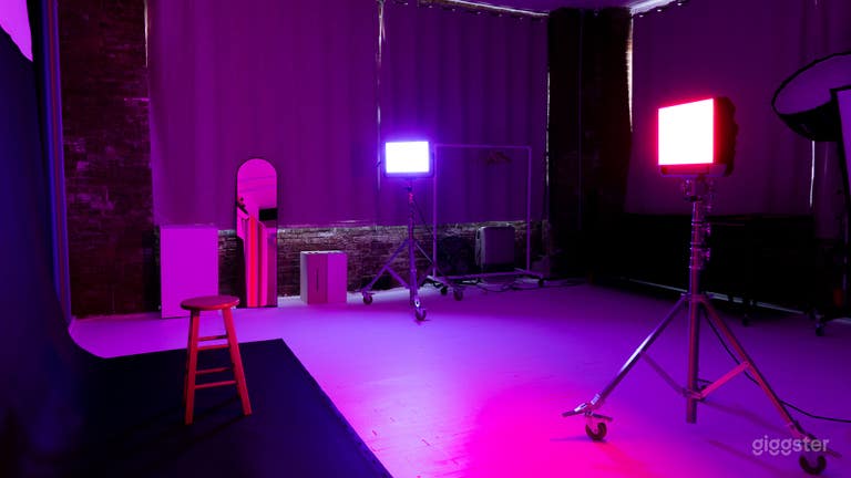  Daylight Loft Photo Studio Equipment Included 