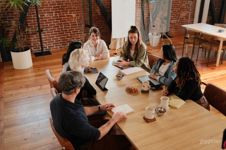  Light-Filled Creative Conference Room with Kitchen 