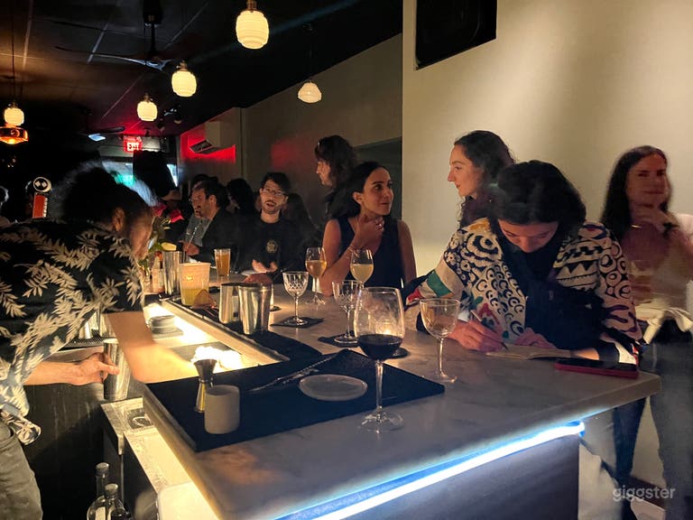 Cocktail bar 