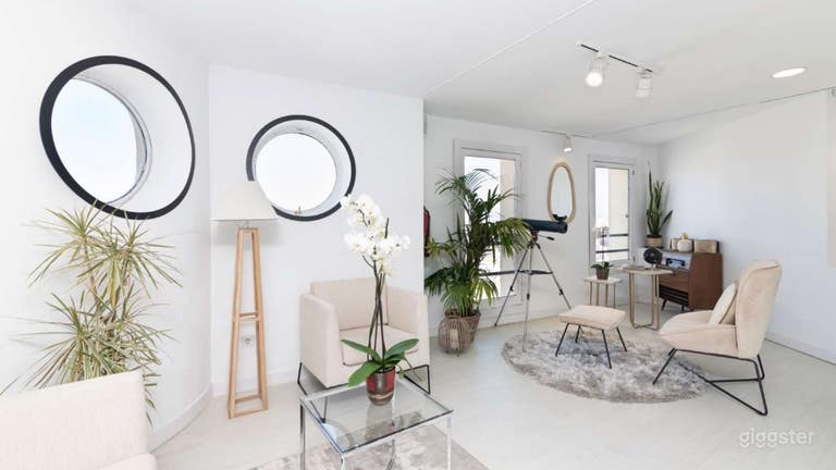  Elegant space in the heart of Madrid, perfect for events or productions. 