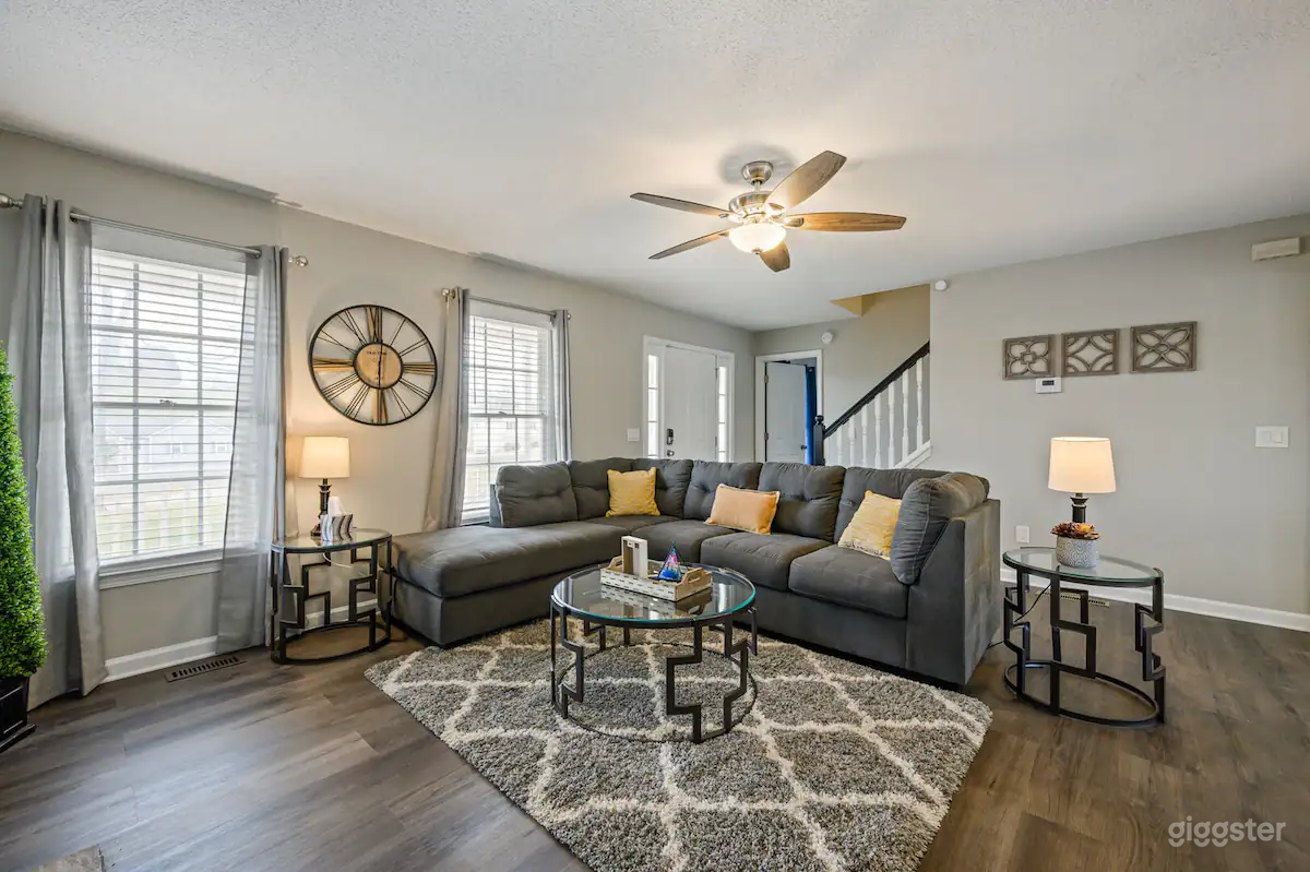 Embrace The Outdoors In This Modern Rydal Setting Photo 2