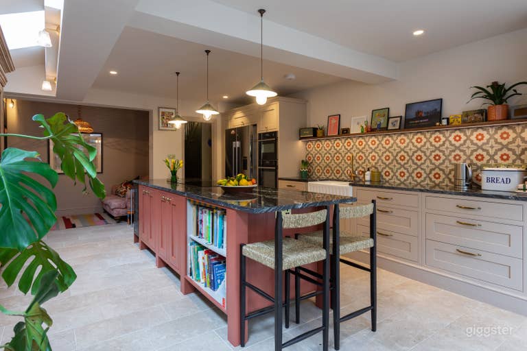  Hackney Terrace Victorian Family Home Recently Refurbished 