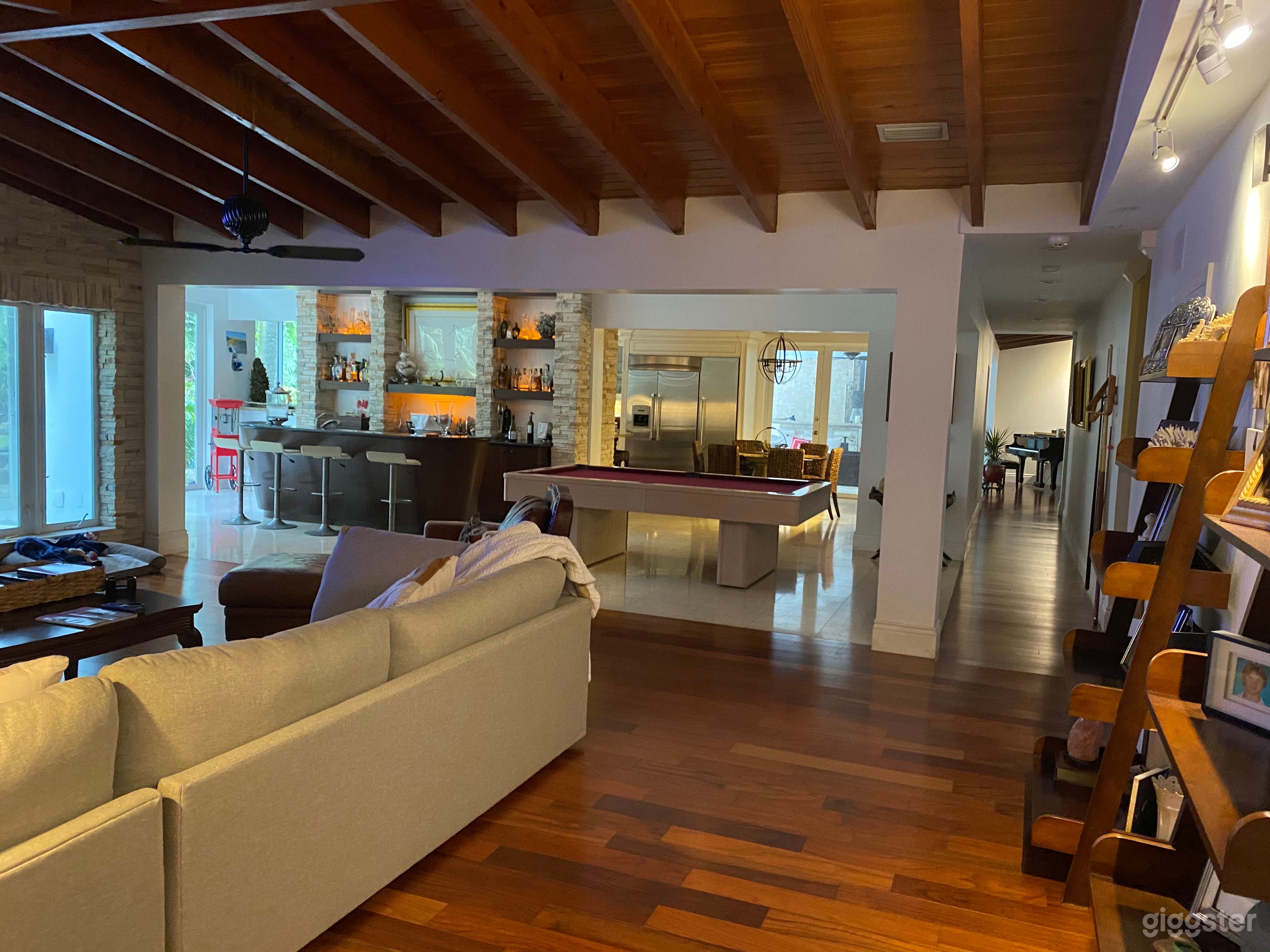 Large tropical home in South Miami on
acre with pool and spa great interior
5,500 sq ft inside with a band room
great kitchen and open spaces with great
bar and pool table  French doors all open to 
great outdoor kitchen and living room area and pool 