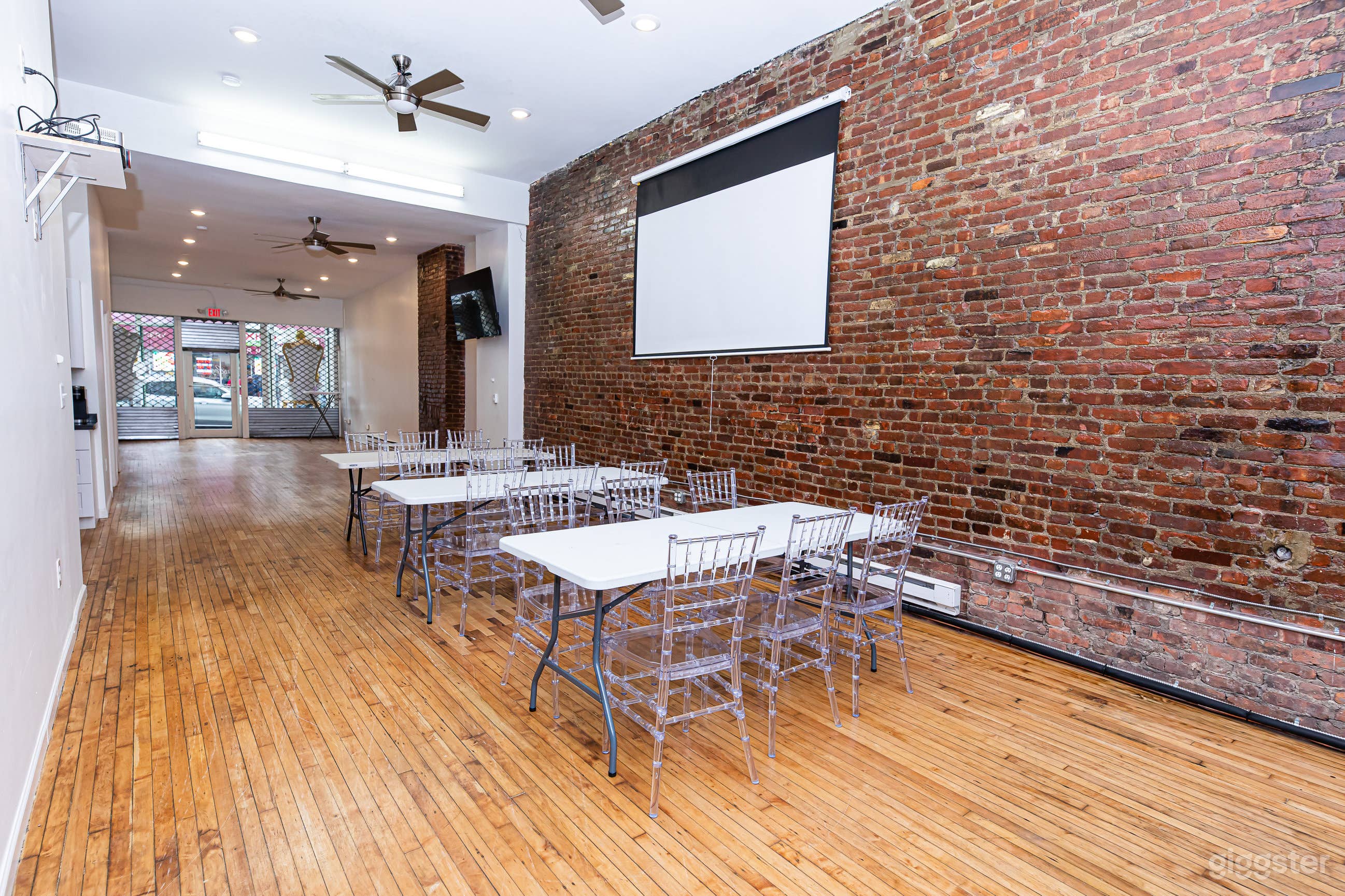 Modern Urban Studio  Photo 2