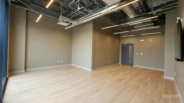 650 Sq Ft Event Lounge | Intimate Private Space 