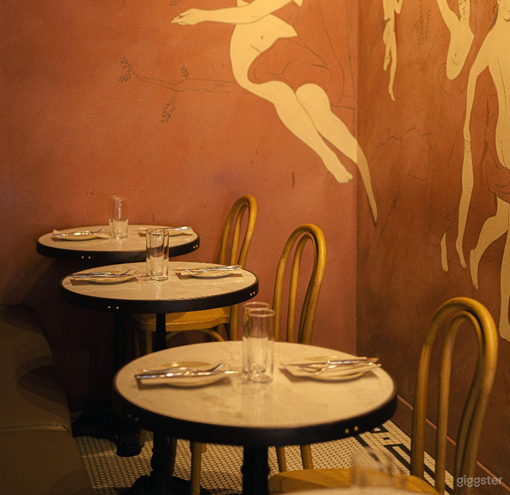  Old-World Restaurant Charm Photo 1