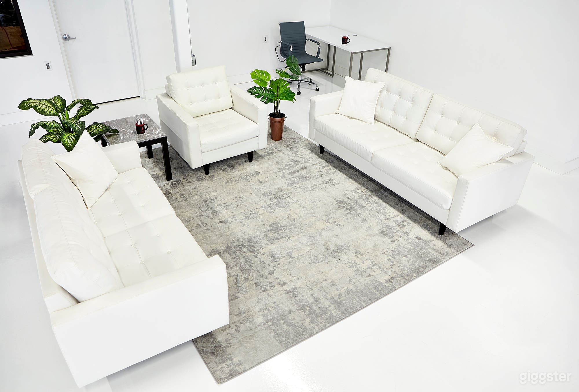 Sleek, Open Studio Space Photo 2