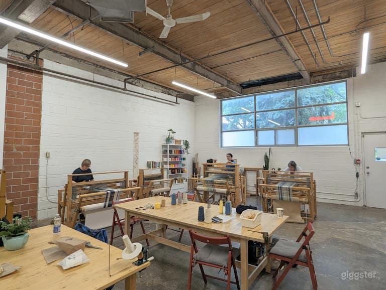  Art & Textile Creative Studio Loft 