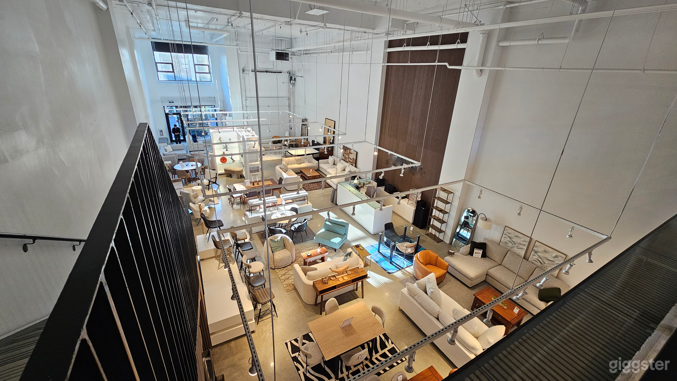 Aesthetic Designer Showroom & Pre-Styled Production Studio Photo 1