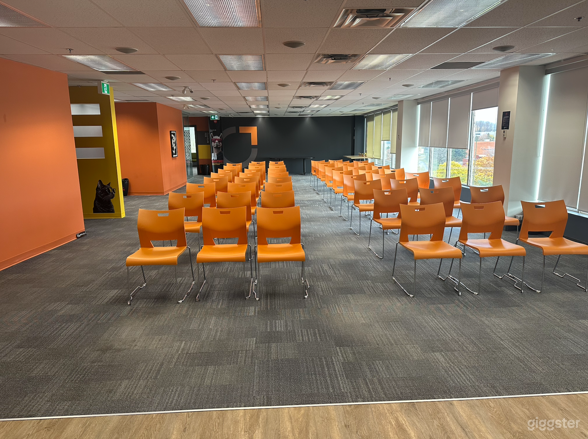 Versatile Auditorium for Seminars, Launches & Live Panels Photo 1