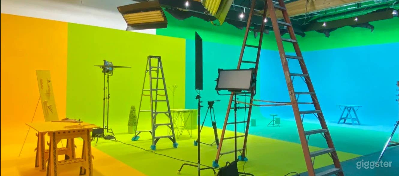 Fully Equipped Green Screen Studio - Vista, CA Photo 3
