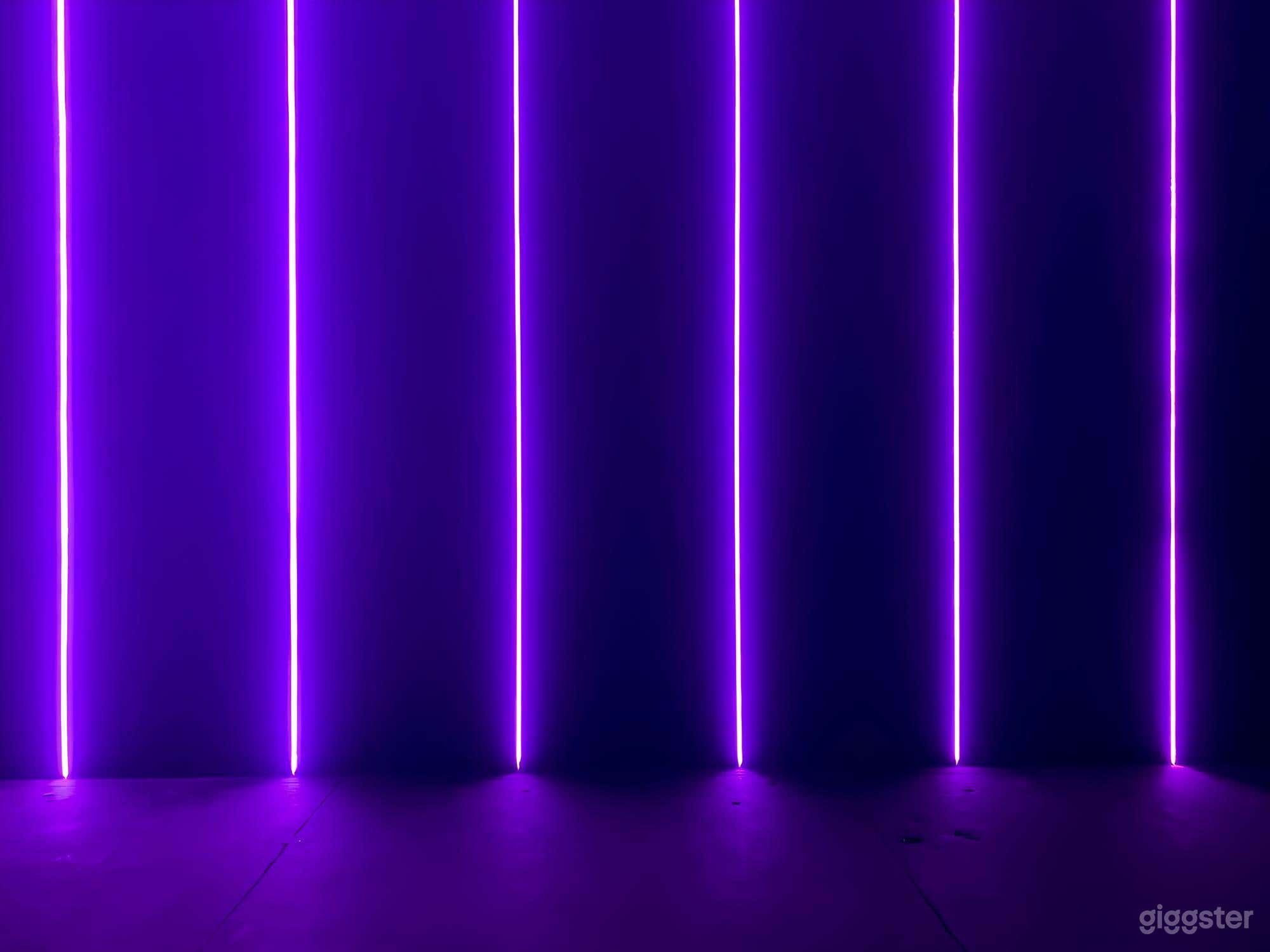 Neon &amp; Spotlights Blackout Photo/Video Studio Photo 3