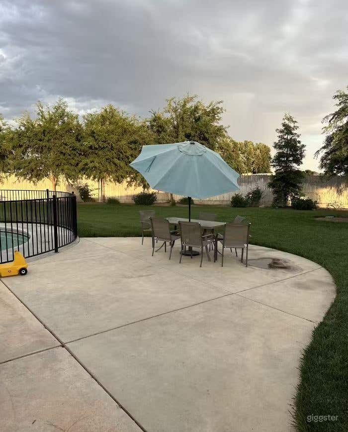 Beautiful Oasis Pool, Country Escape Photo 2