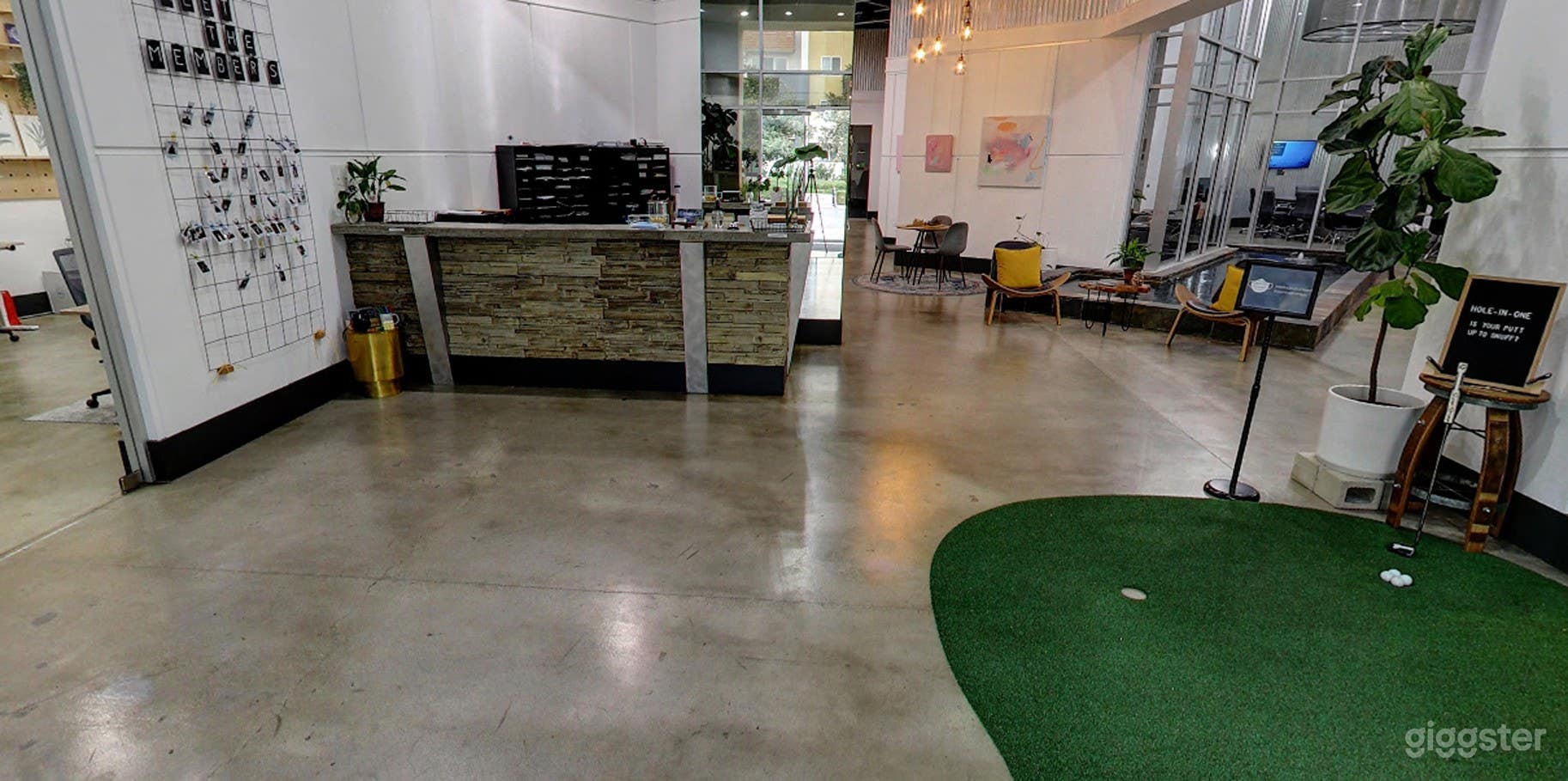 Spacious &amp; Cozy Private Event Space Photo 3