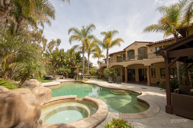  Tropical Event Location in Hermosa Beach 