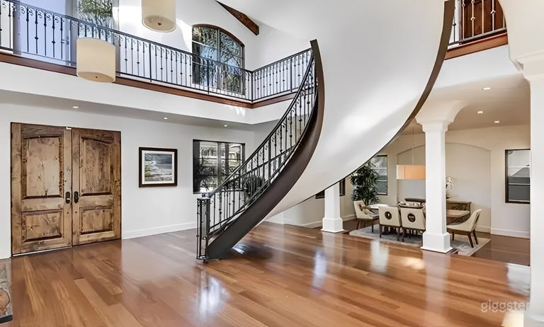  Tropical Event Location in Hermosa Beach 