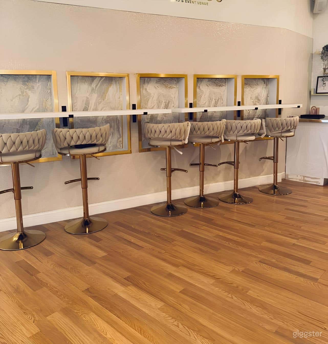 Modern Creative Studio and Event Venue Photo 3