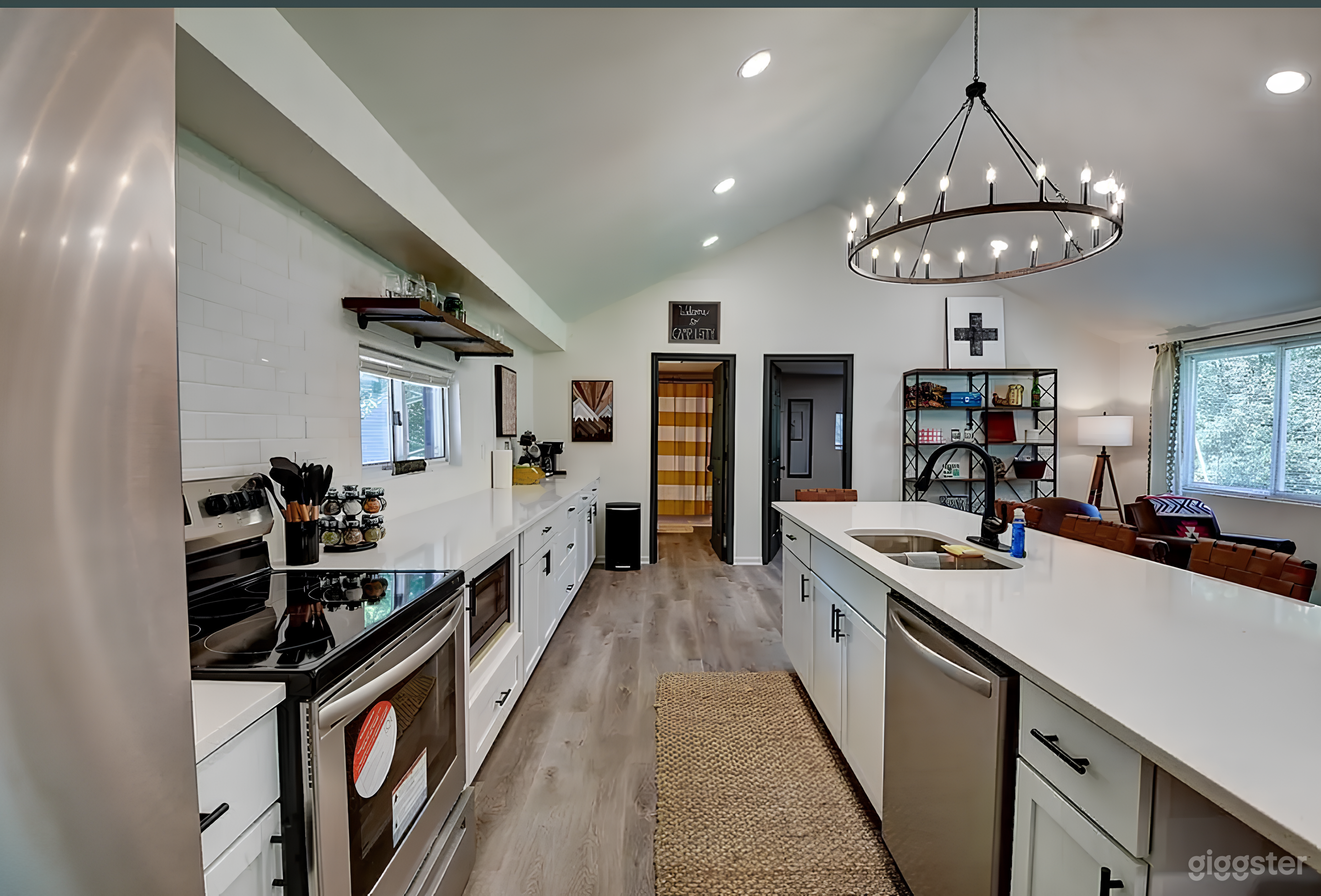 Camp Collins-Hidden Retreat Gem Photo 2