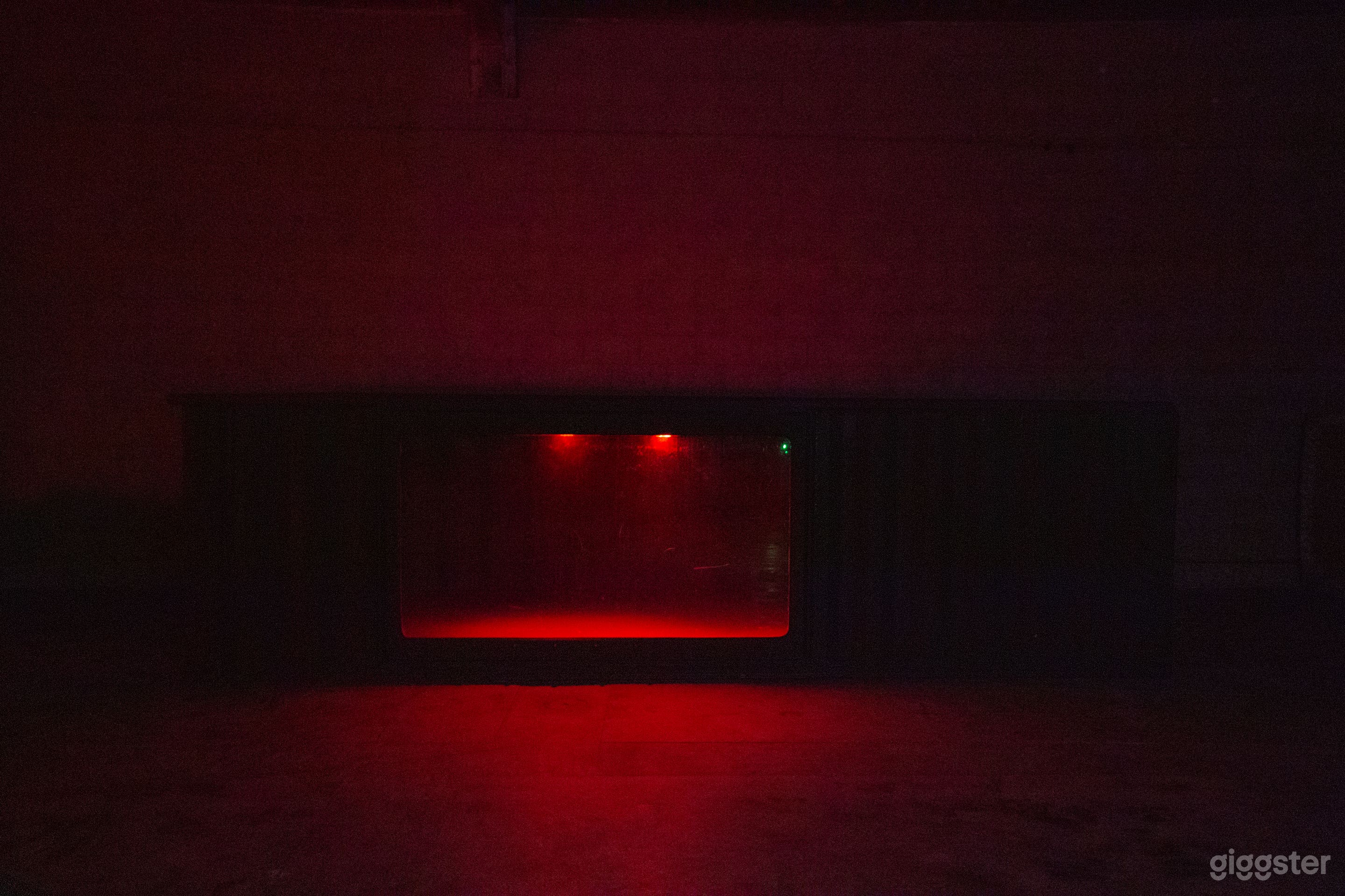 Underwater Studio Tank Photo 3