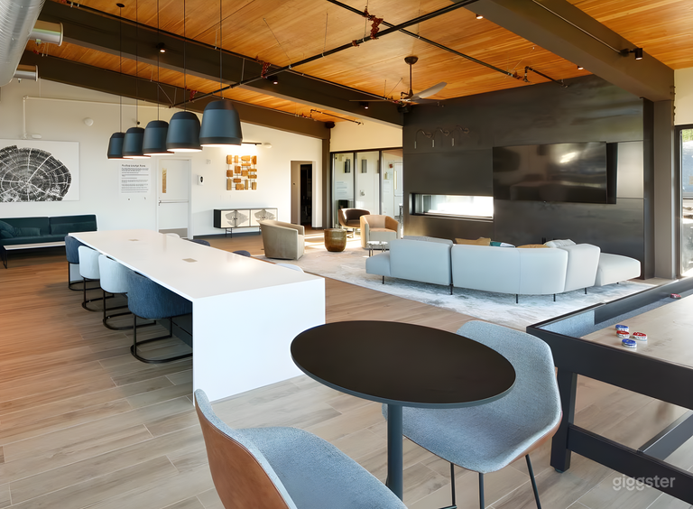  Espacio Lounge Contemporáneo y Elegante con Terraza al Aire Libre 