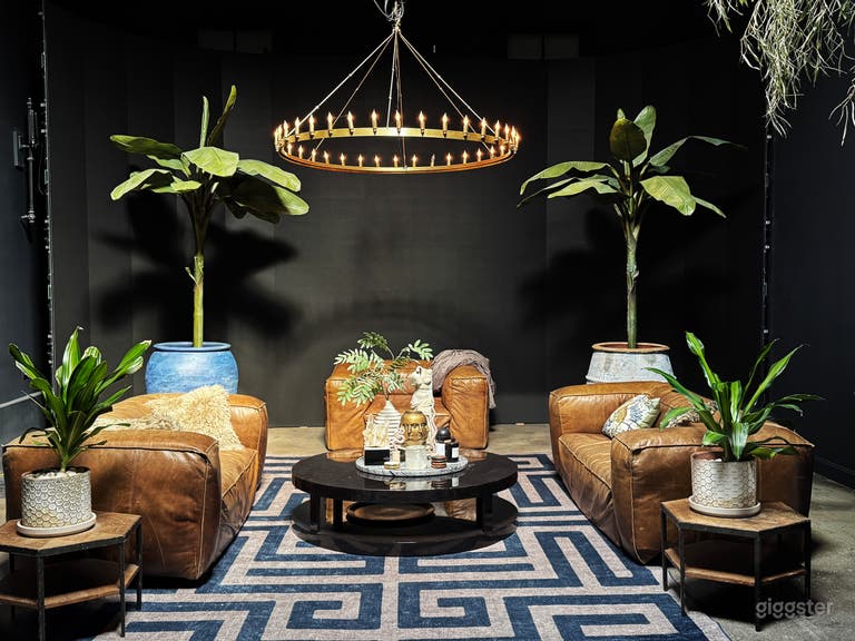  LIVING ROOM without LED VOLUME on  