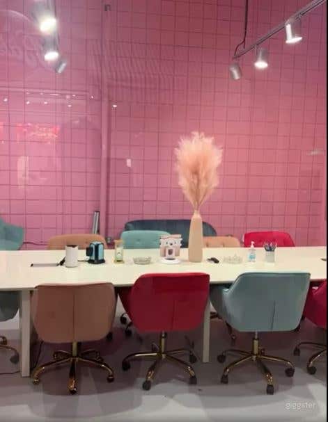  Pink Vibrant Conference Room in Atlanta 