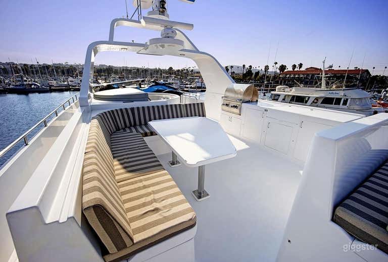  106' TRANS WORLD CUSTOM YACHT 