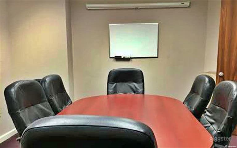  250 SQFT Conference/Meeting Room 