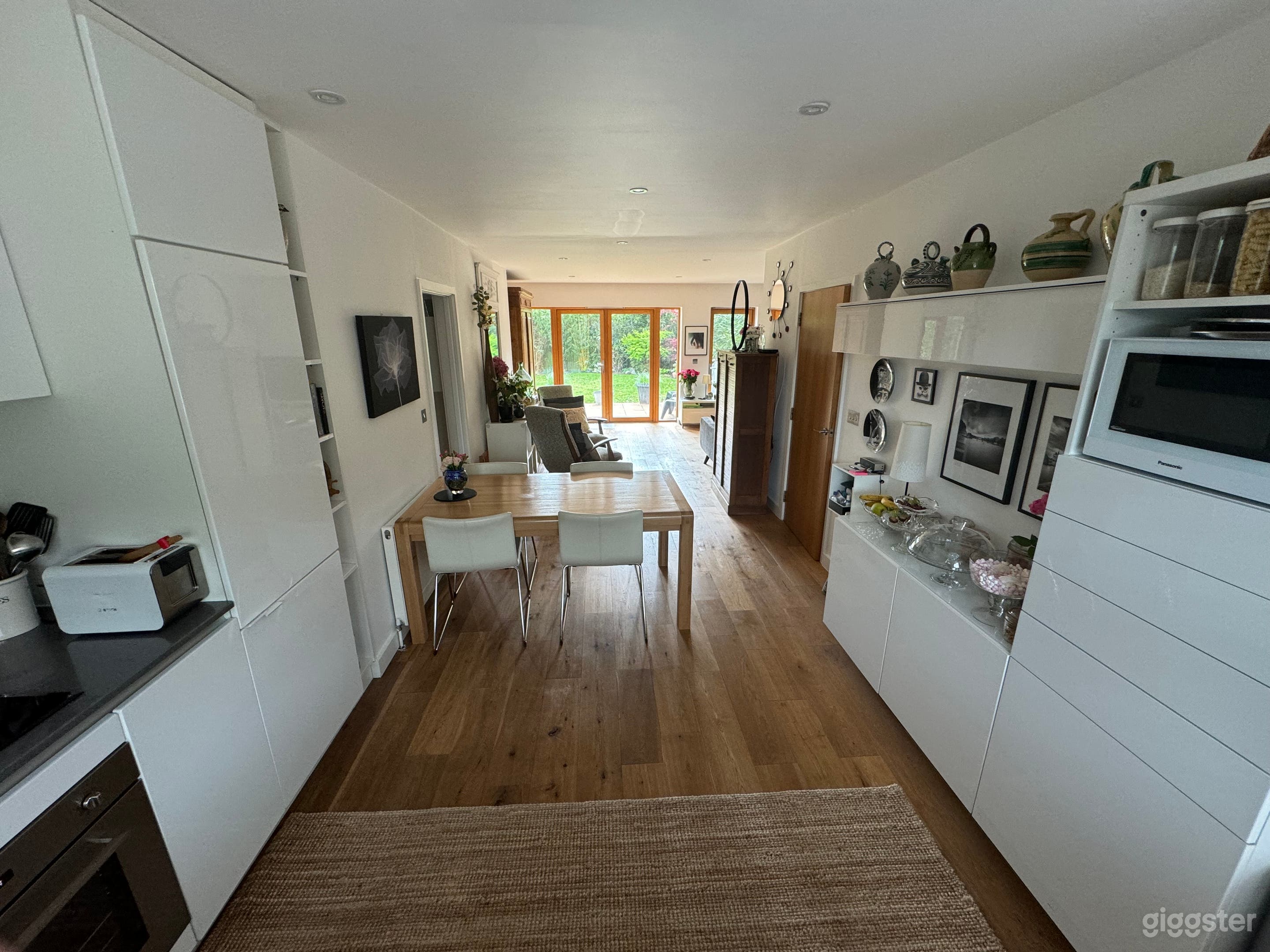 Kitchen to living room