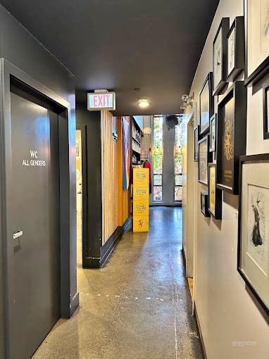  Friendly Tasting Room  