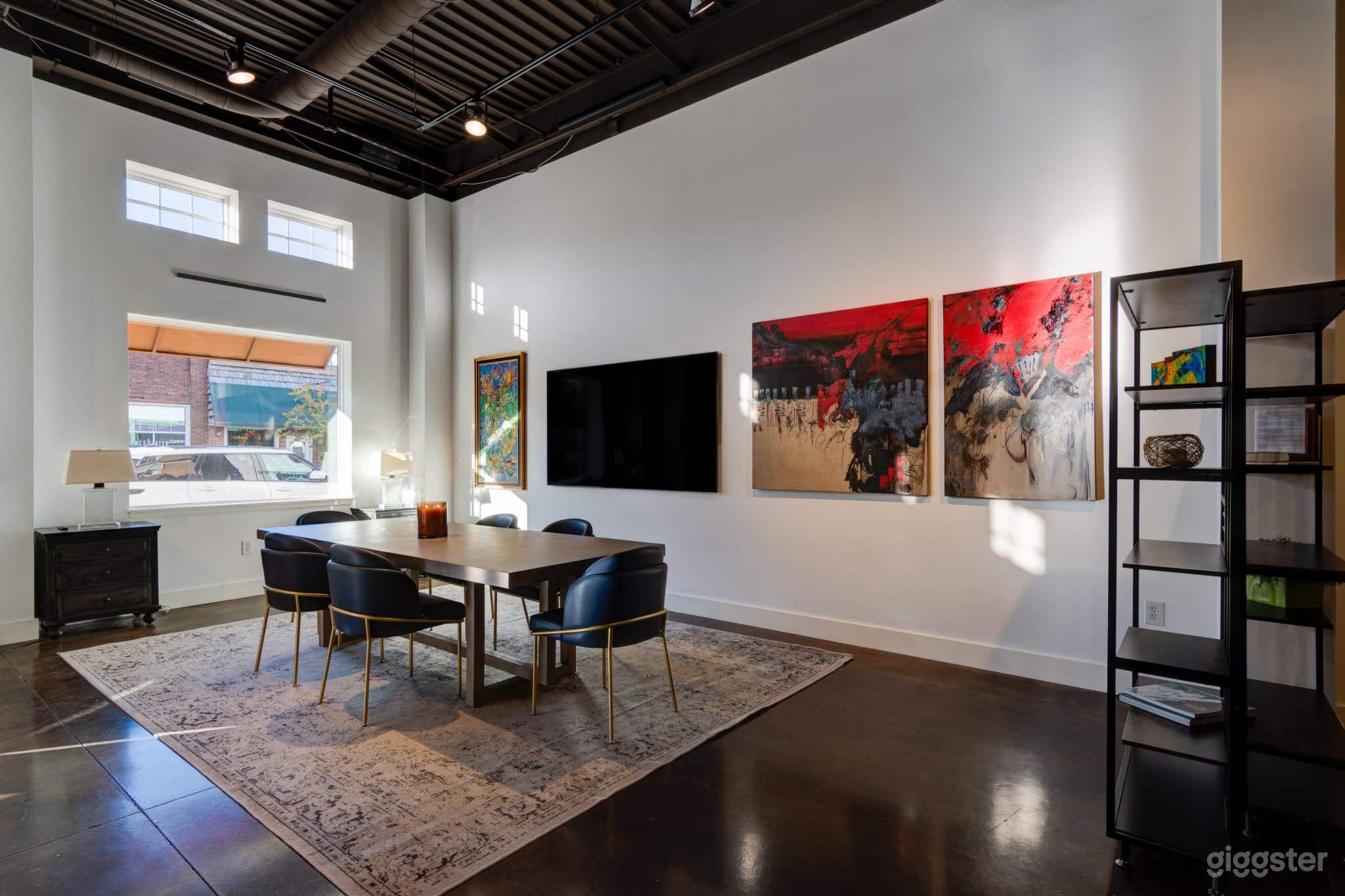 Luxurious Art Gallery in Carmel Photo 4