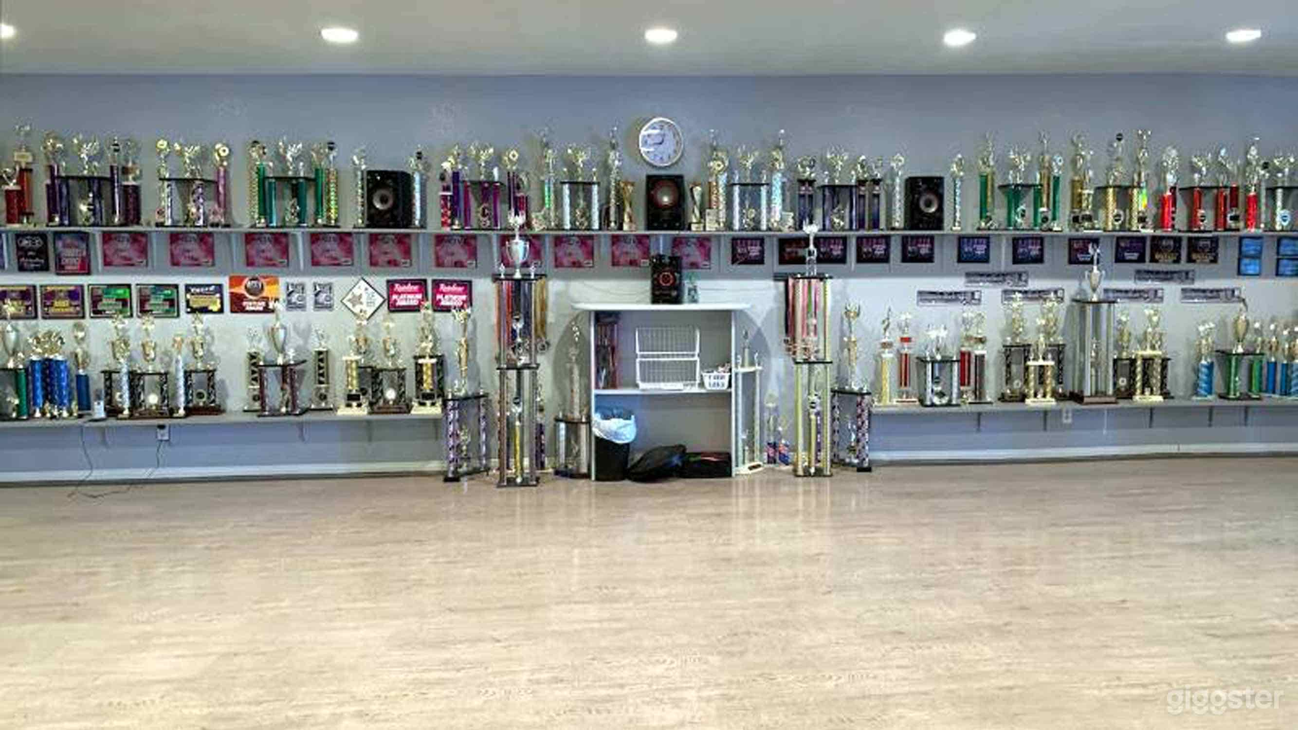 Award Winning Dance Studio in Yucca Valley Photo 2