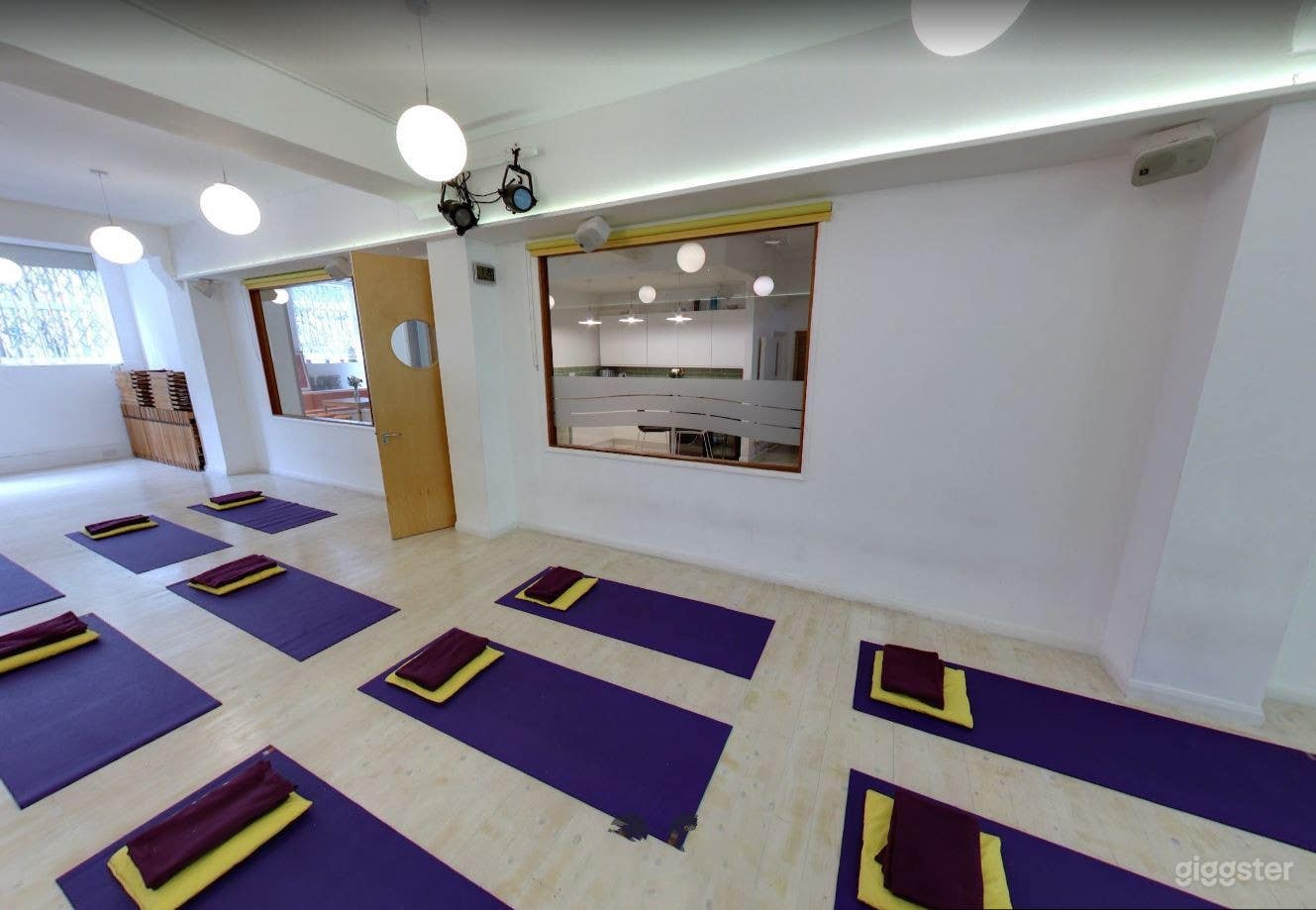 Hridaya (90 sqm) Yoga Studio Photo 4