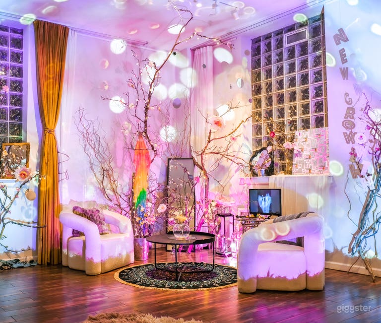  Modern Gallery/ Venue For Space 