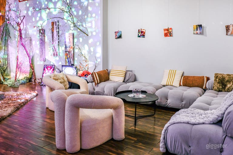  Modern Gallery/ Venue For Space 