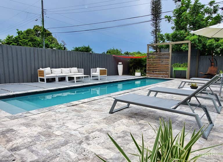  Swimming Pool Access Rental (up to 20 guests only) 