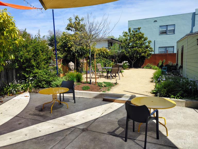  Spacious Outdoor Patio in Berkeley 