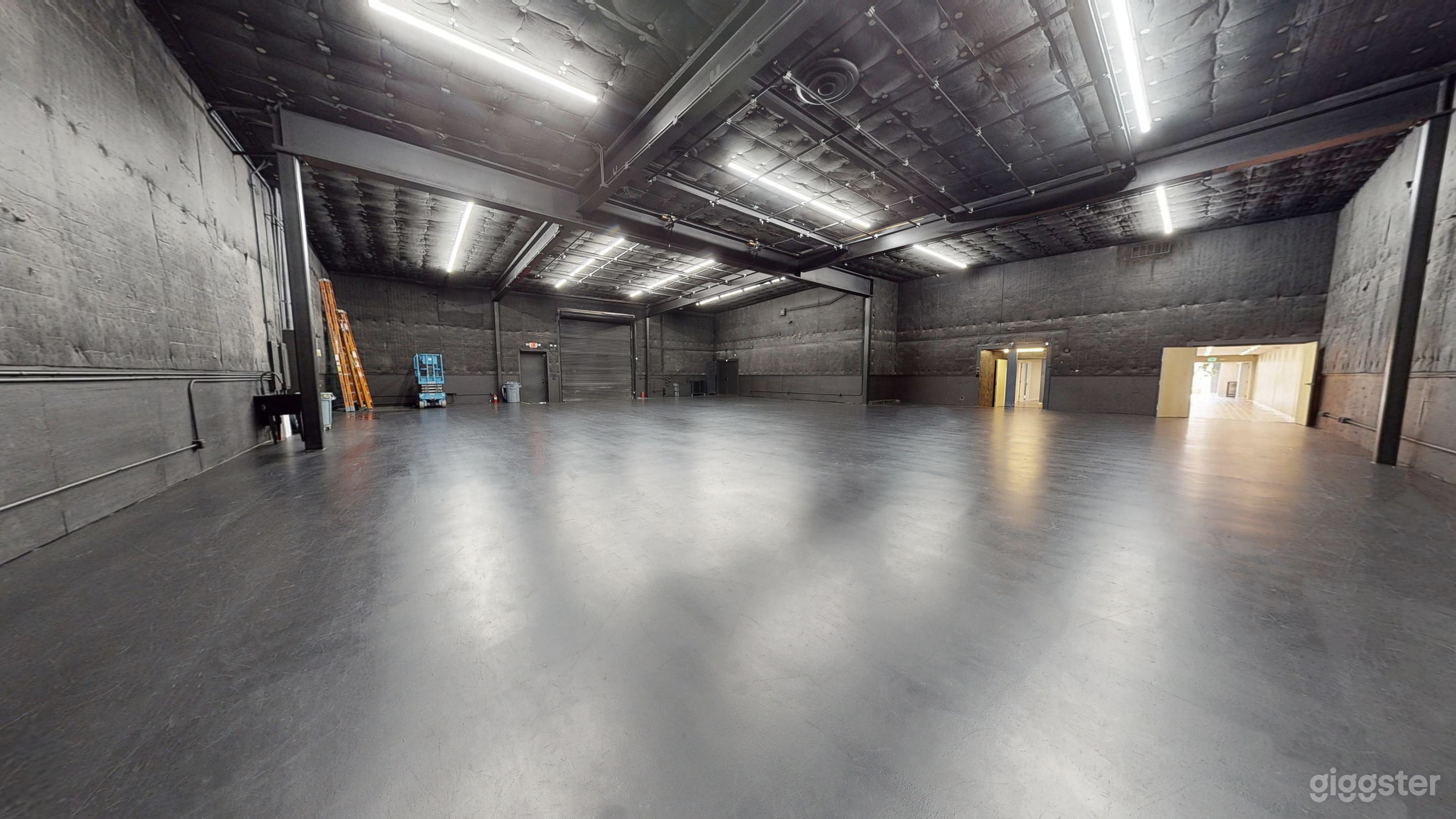 Black Void Sound Stage and Production Facility Photo 3