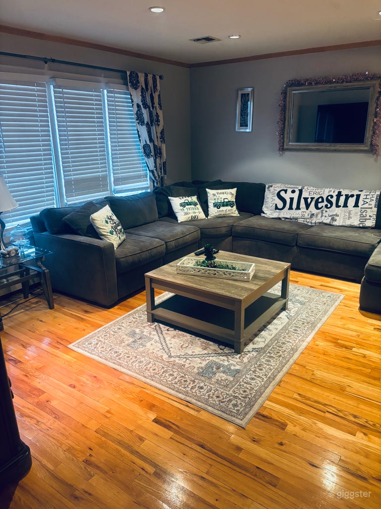  Staten Island Suburban House 