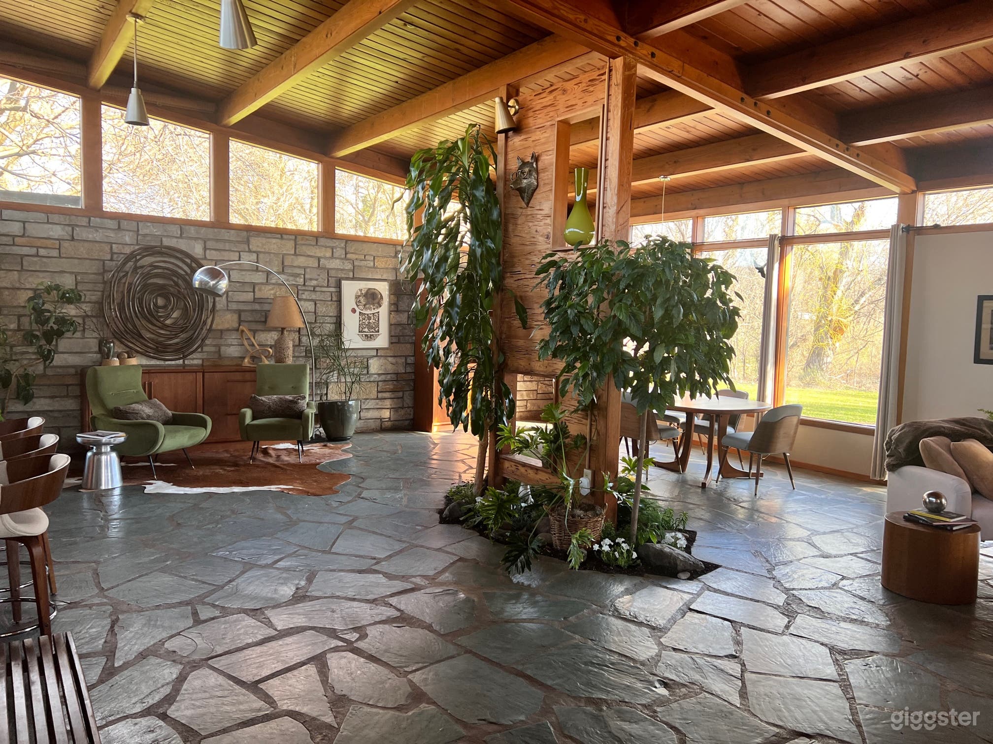 1955 Mid-Century Modern House Photo 2